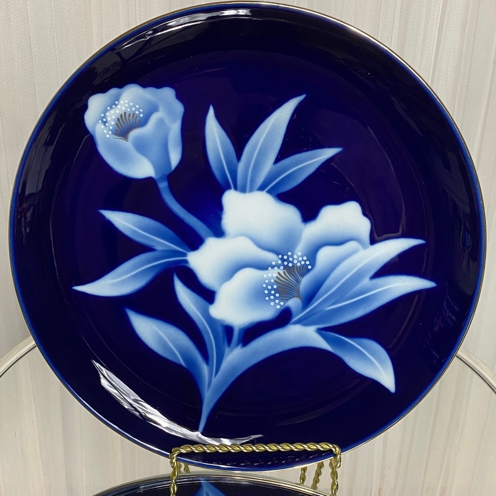 Vintage Blue Floral Decorative Plate Made in Japan 🇯🇵